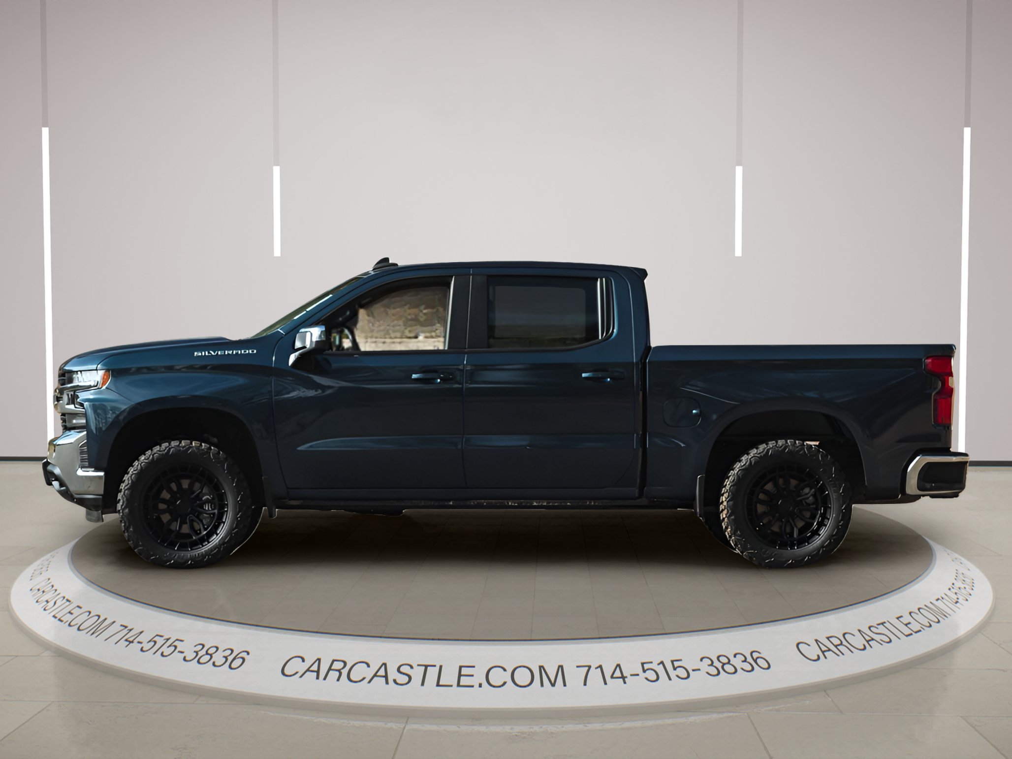 Used 2020 Chevrolet Silverado 1500 LT w/ All-Star Edition AWD/4WD image 3