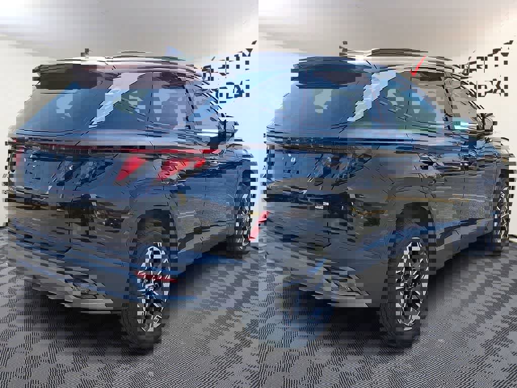 Used 2025 Hyundai Tucson SEL image 4