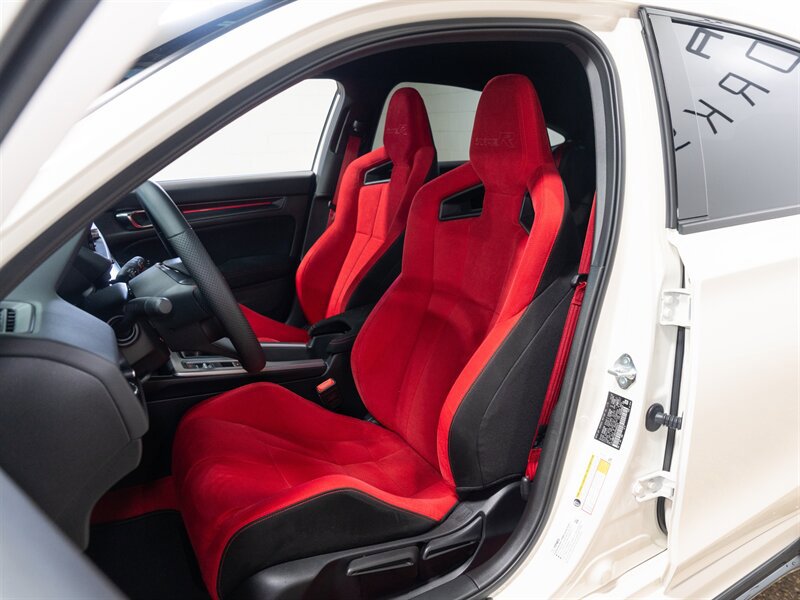 Used 2023 Honda Civic Type R image 17