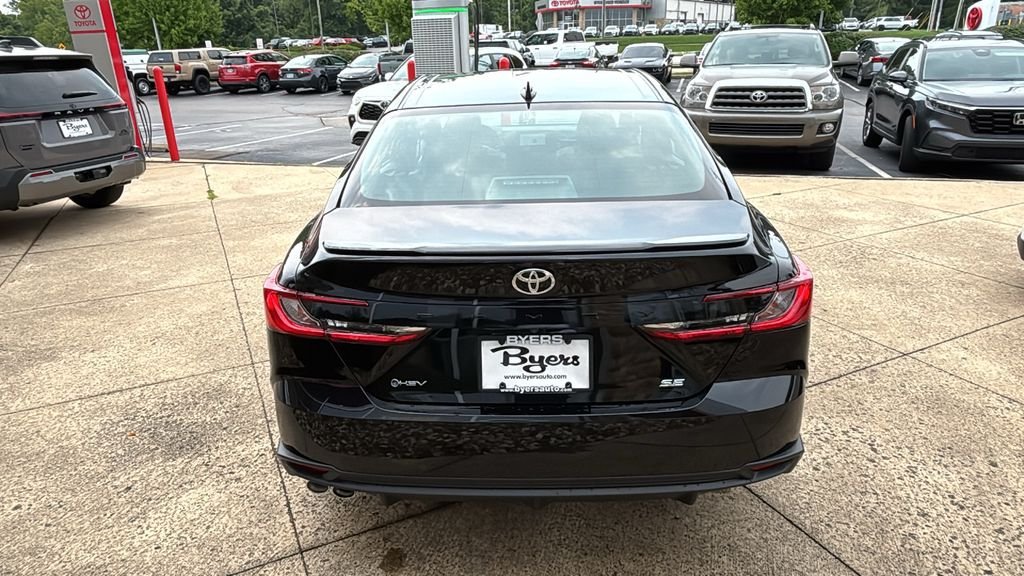 New 2026 Toyota Camry SE FWD image 33