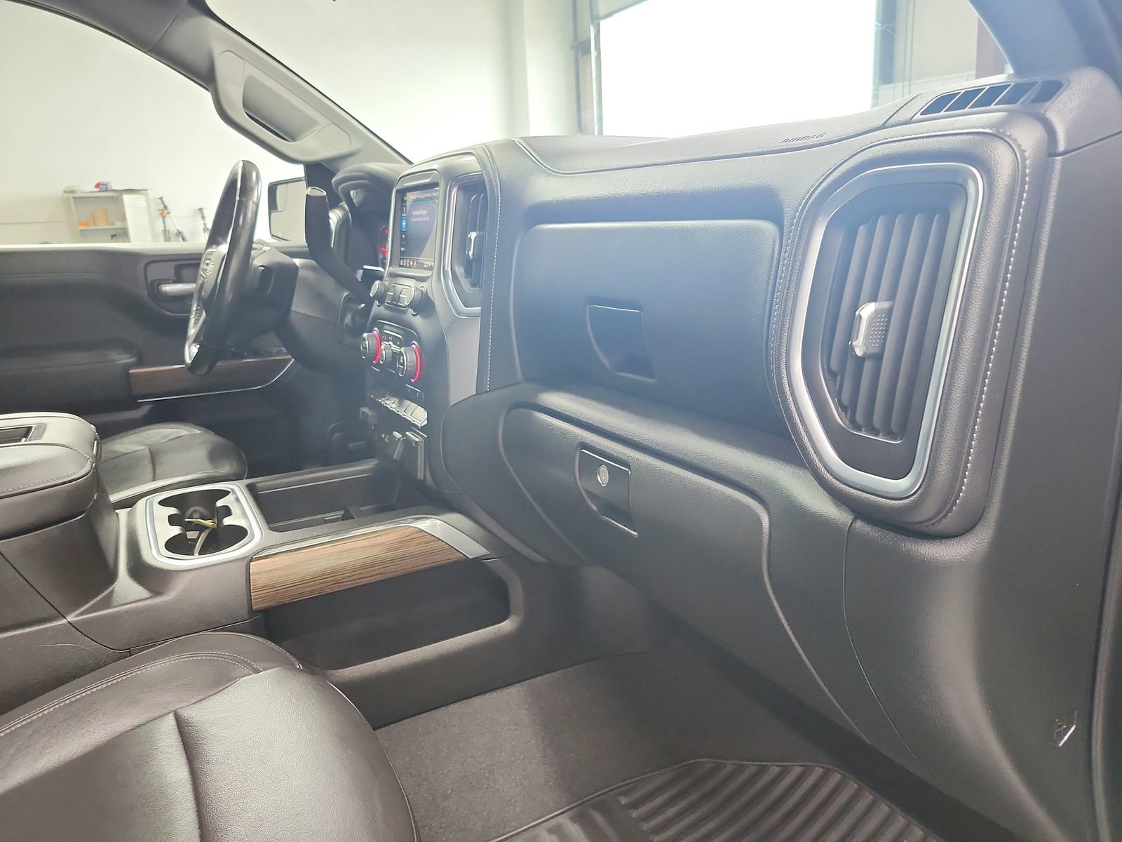 Used 2019 Chevrolet Silverado 1500 RST w/ All-Star Edition AWD/4WD image 33