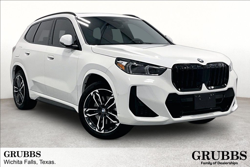 Used 2026 BMW X1 xDrive28i w/ M Sport Package AWD/4WD image 1