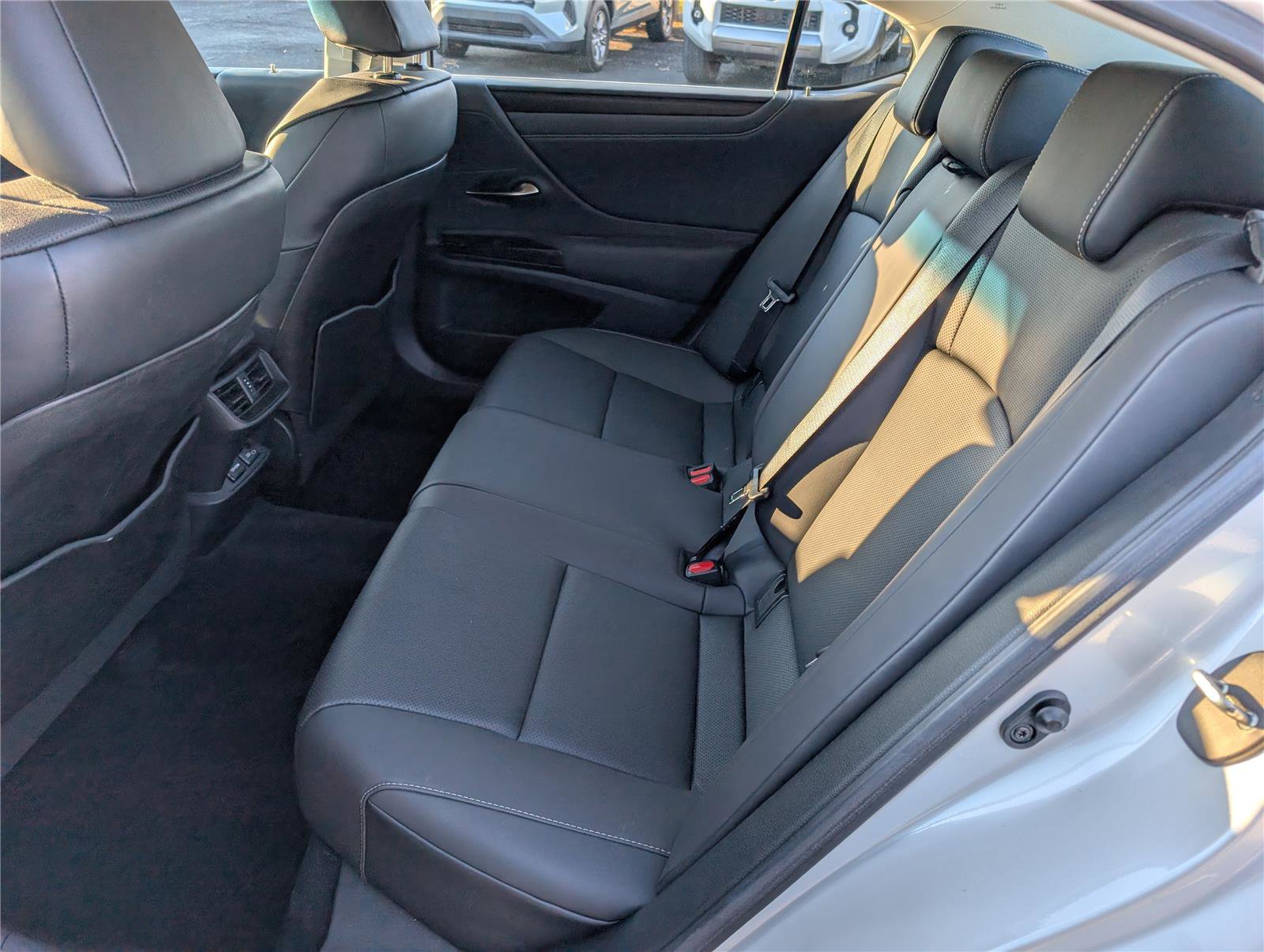 Certified 2023 Lexus ES 350 w/ Premium Package image 14