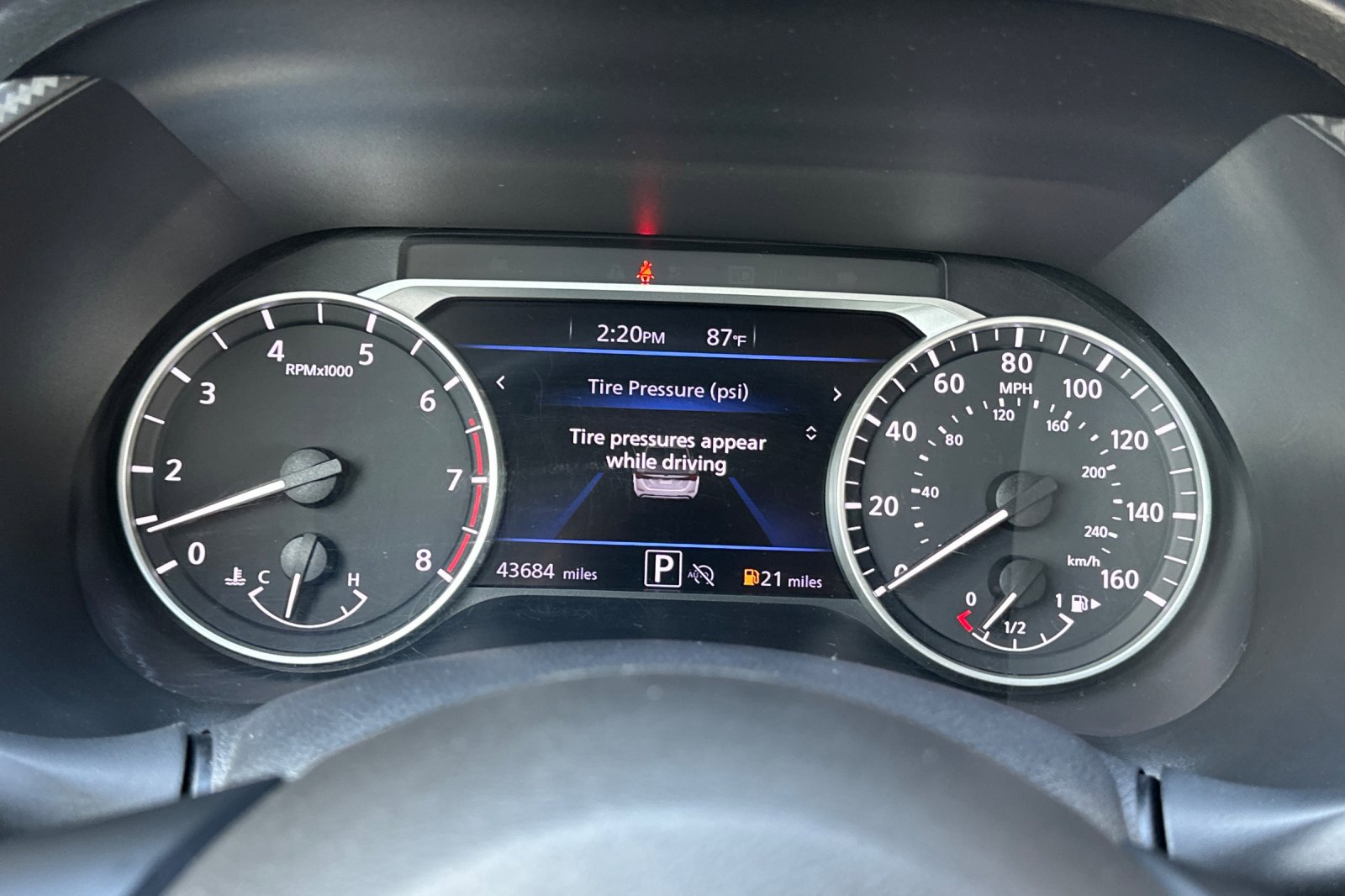 Used 2024 Nissan Sentra SV image 23