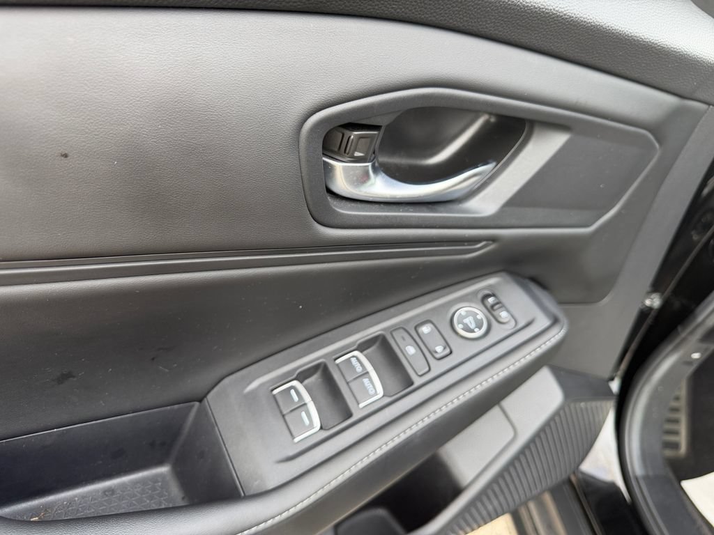 Used 2023 Honda Accord Sport image 11