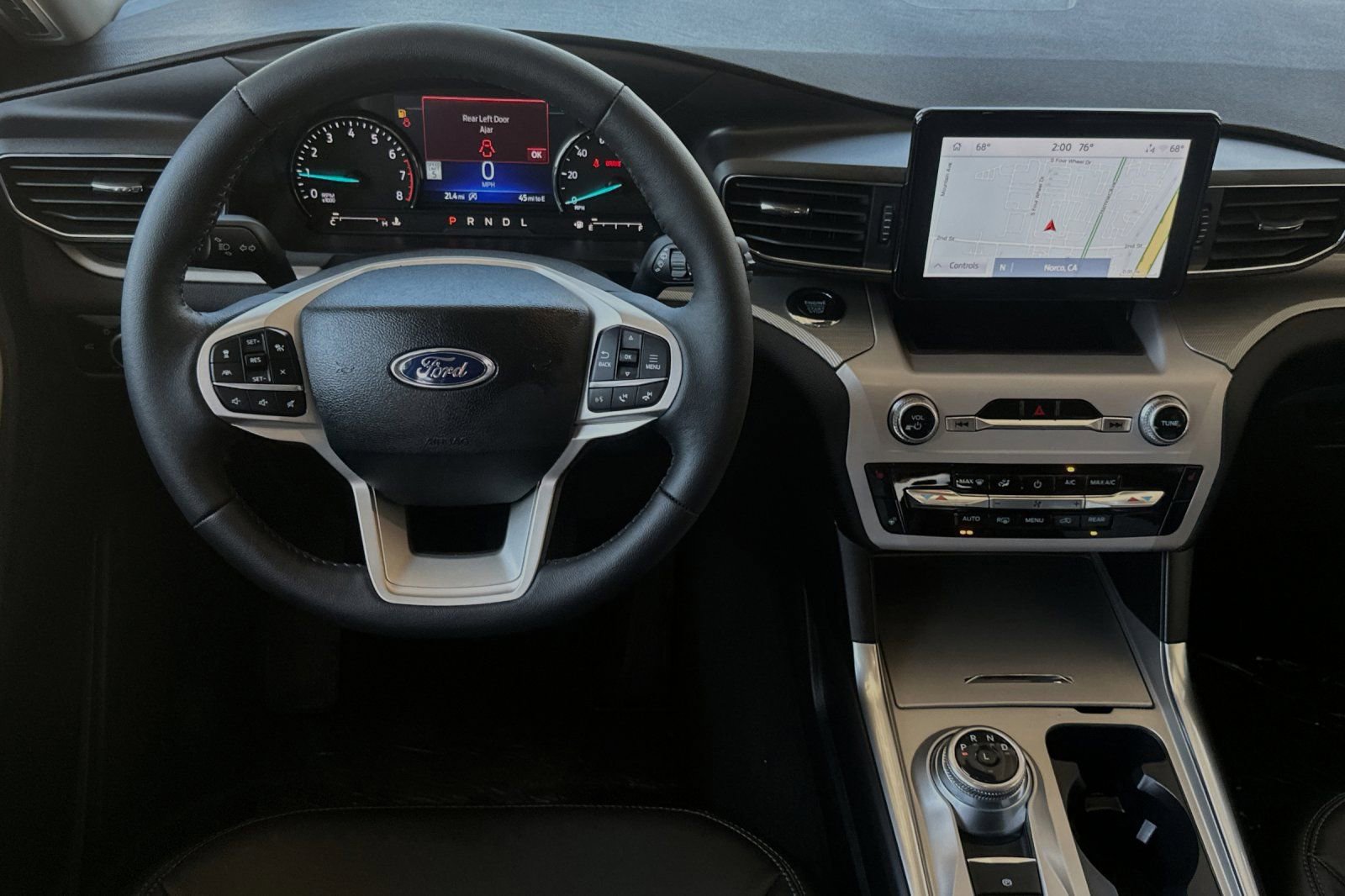 New 2024 Ford Explorer XLT w/ Equipment Group 202A image 12