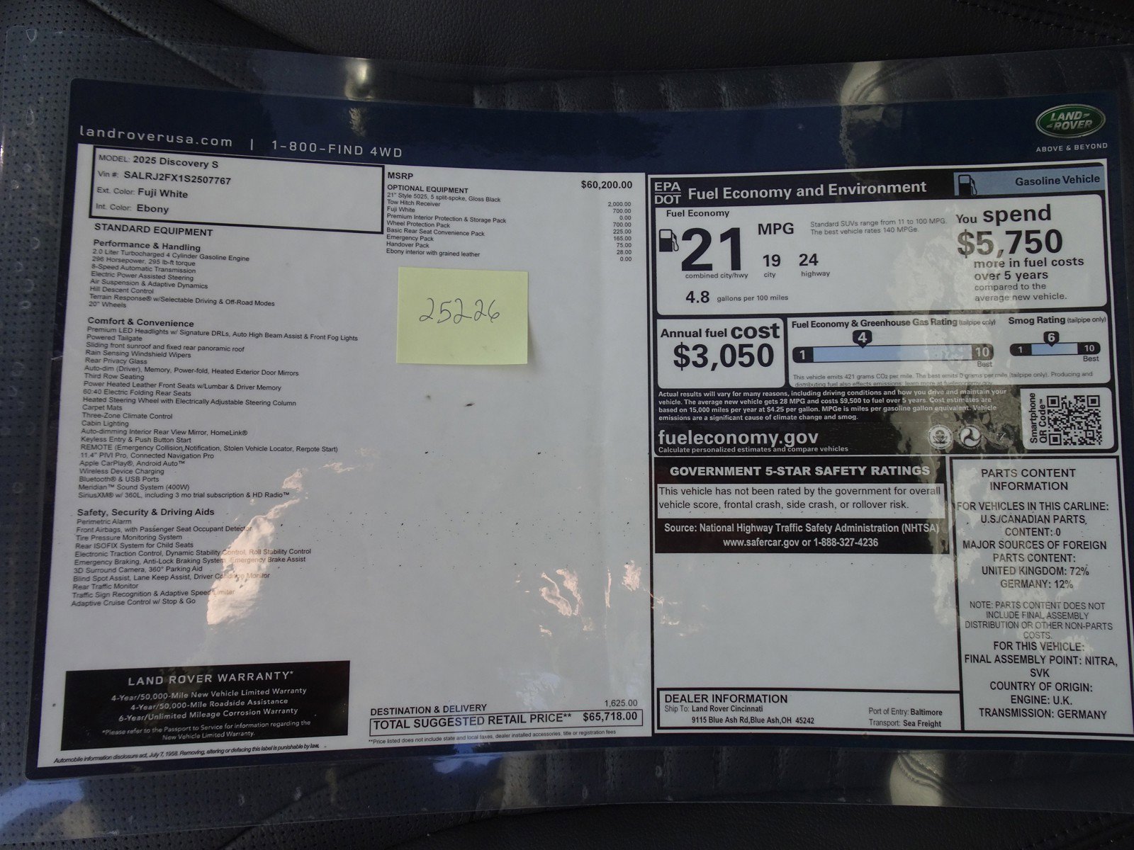 New 2025 Land Rover Discovery S image 6