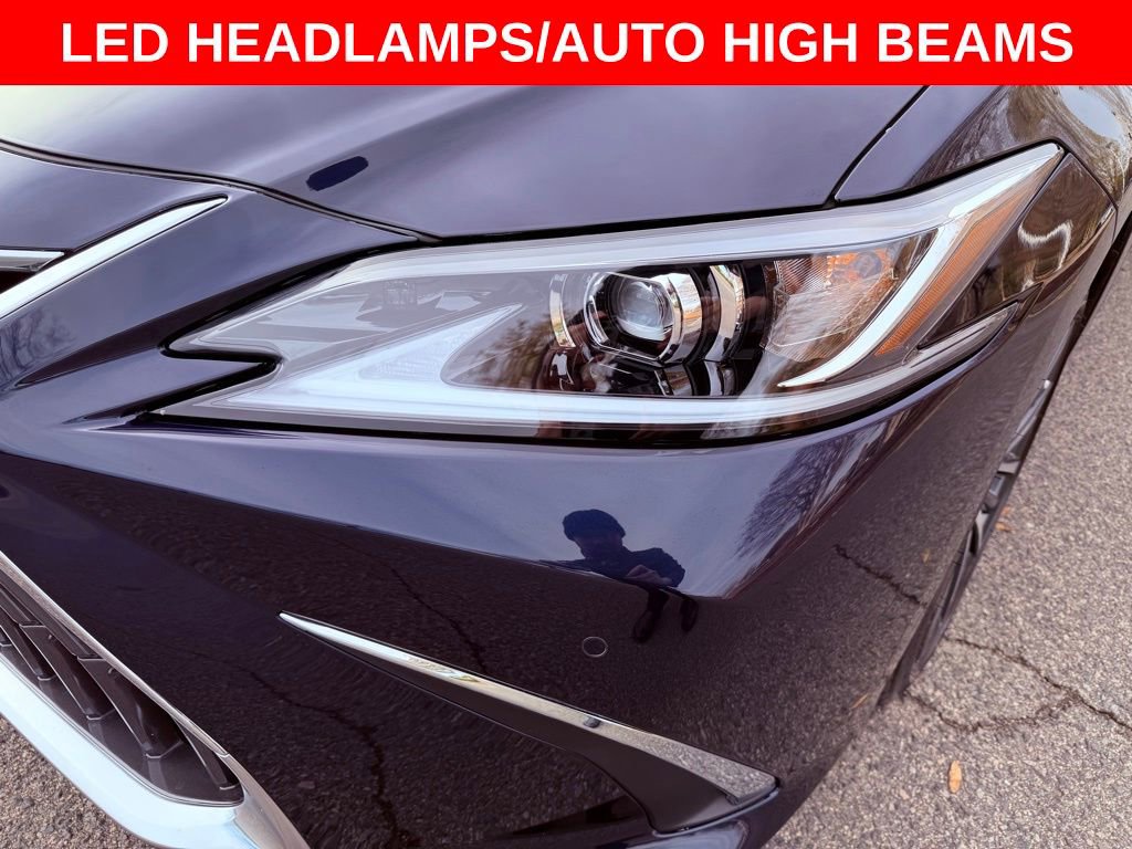 Certified 2025 Lexus ES 300h w/ Premium Package image 9