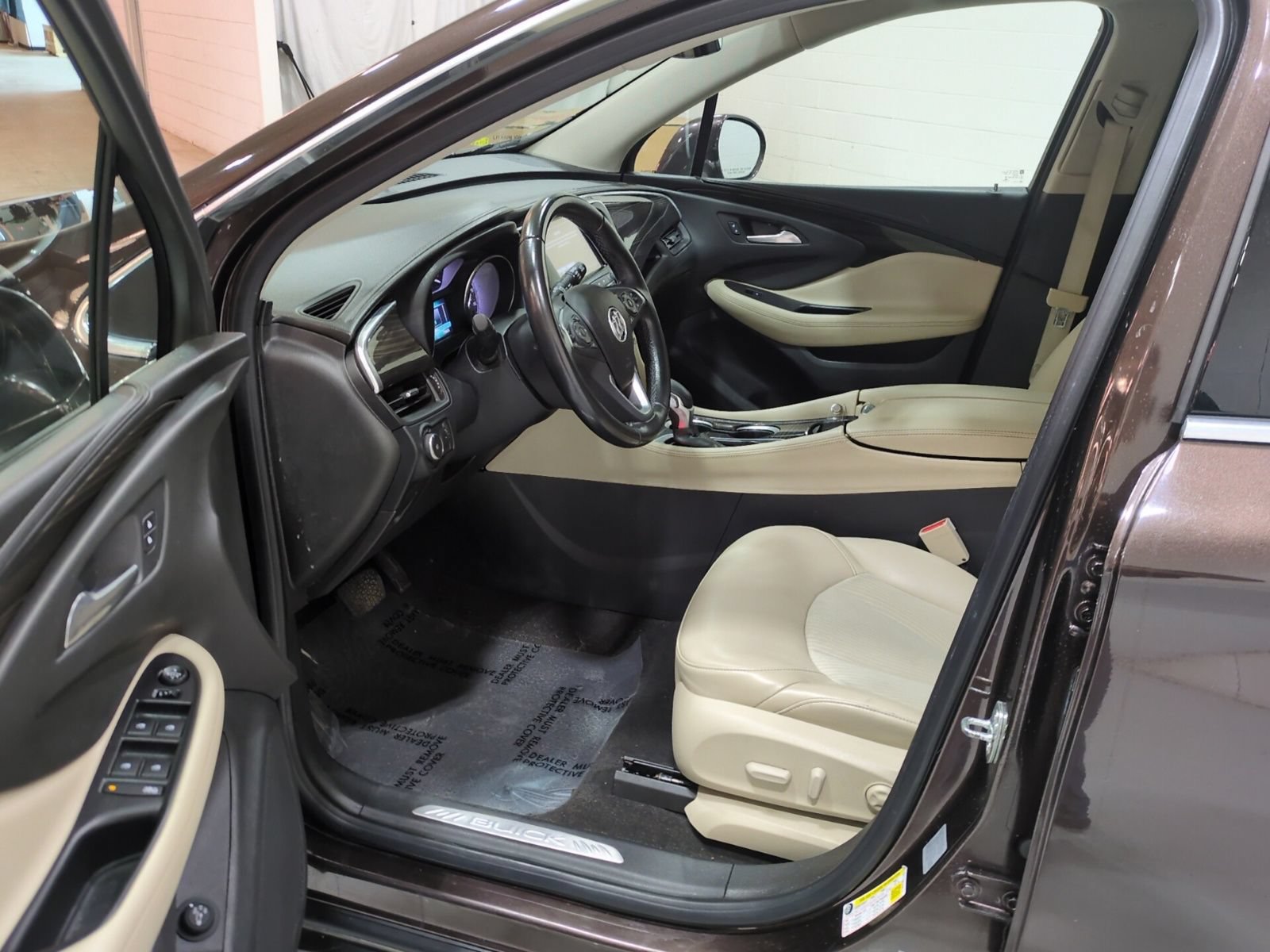 Used 2020 Buick Envision Preferred AWD/4WD image 15