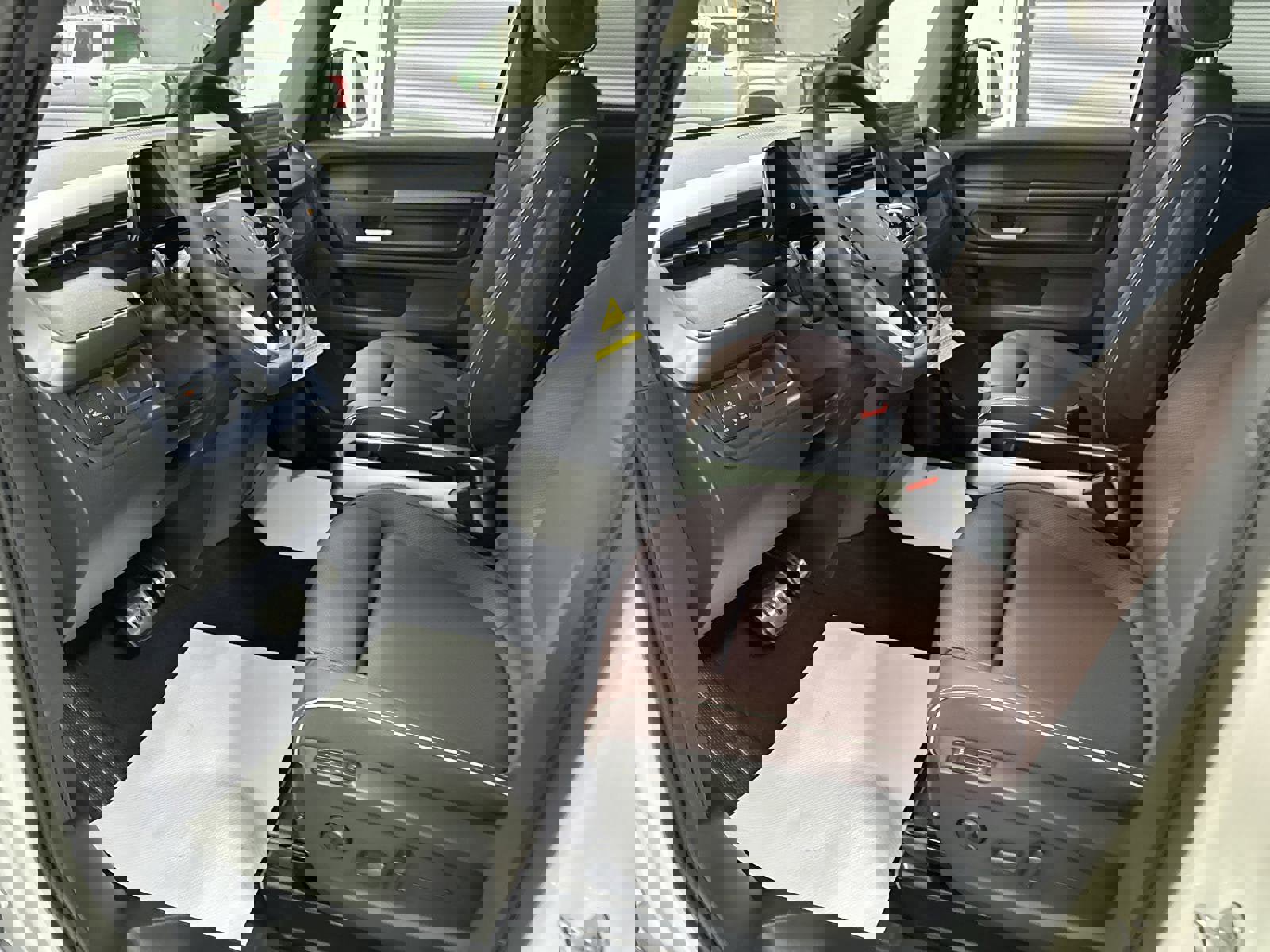 New 2025 Volkswagen ID. Buzz Pro S image 15