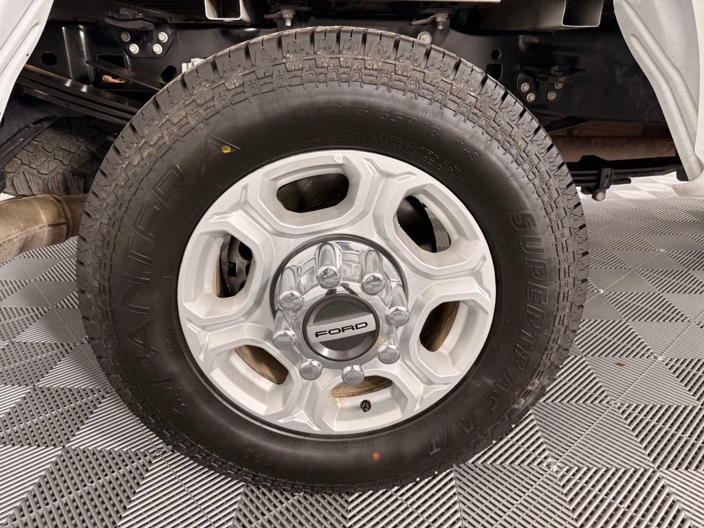 Certified 2026 Ford F350 XLT AWD/4WD image 14