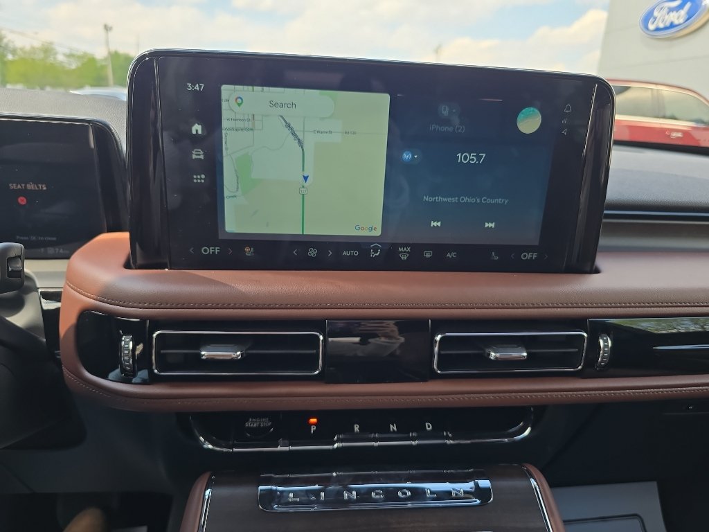 Used 2025 Lincoln Aviator Reserve w/ Jet Appearance Package AWD/4WD image 29