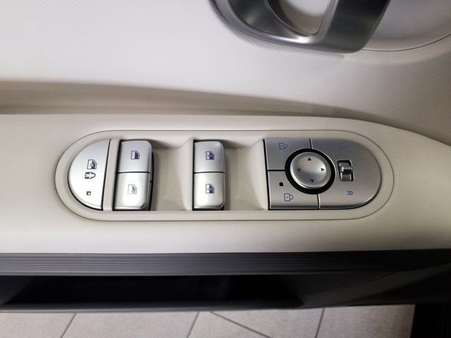 Certified 2024 Hyundai Ioniq 5 SEL RWD image 11