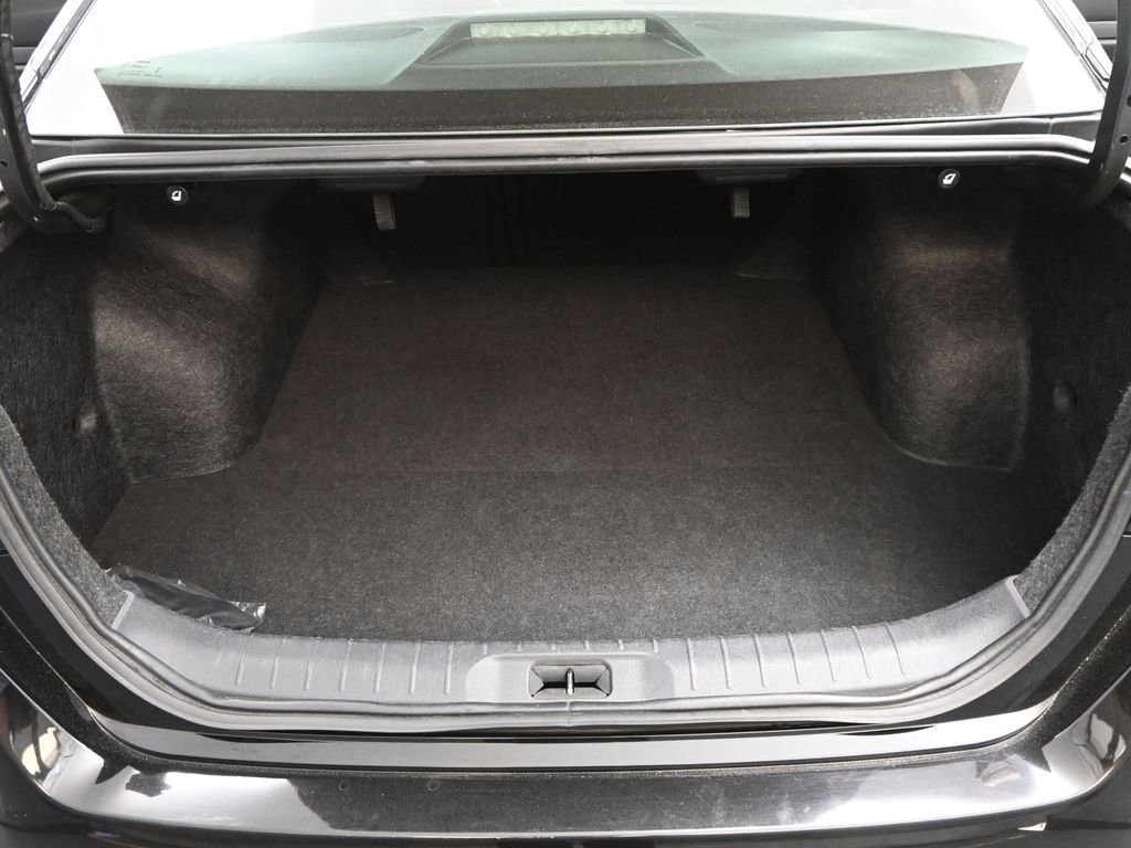 Used 2023 Nissan Altima 2.5 SR image 33