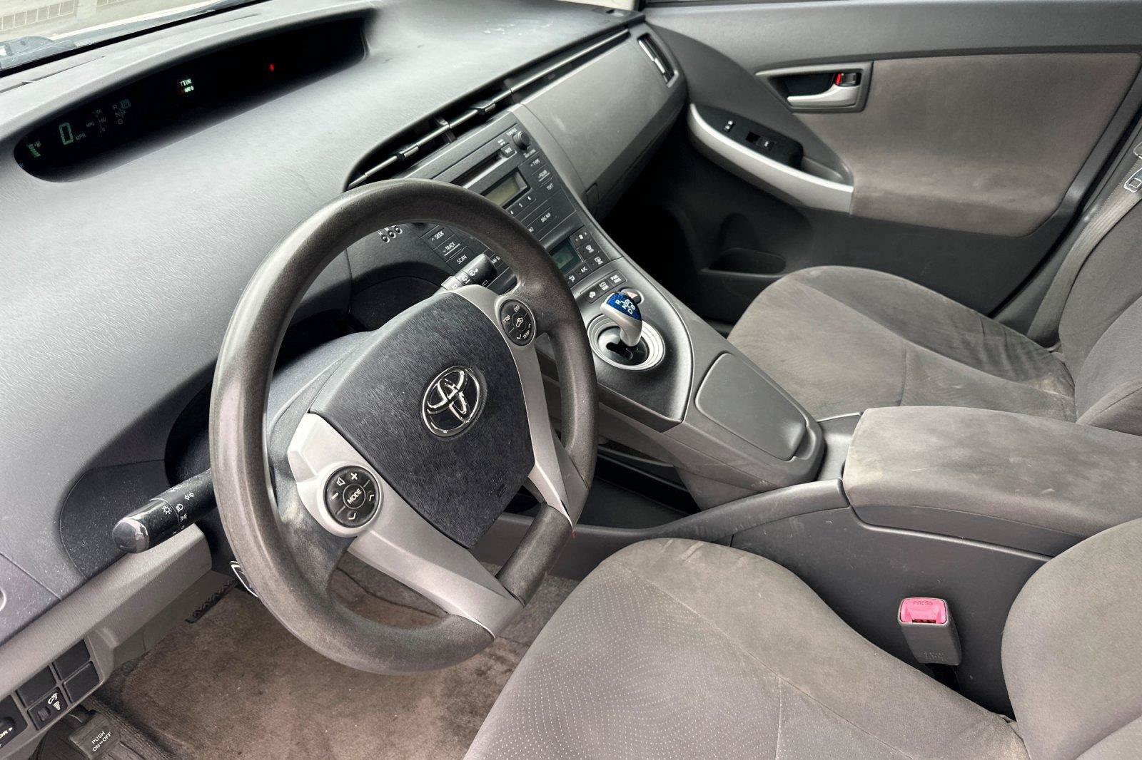 Used 2010 Toyota Prius Two FWD image 9