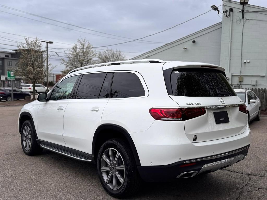 Used 2022 Mercedes-Benz GLS 450 4MATIC image 4