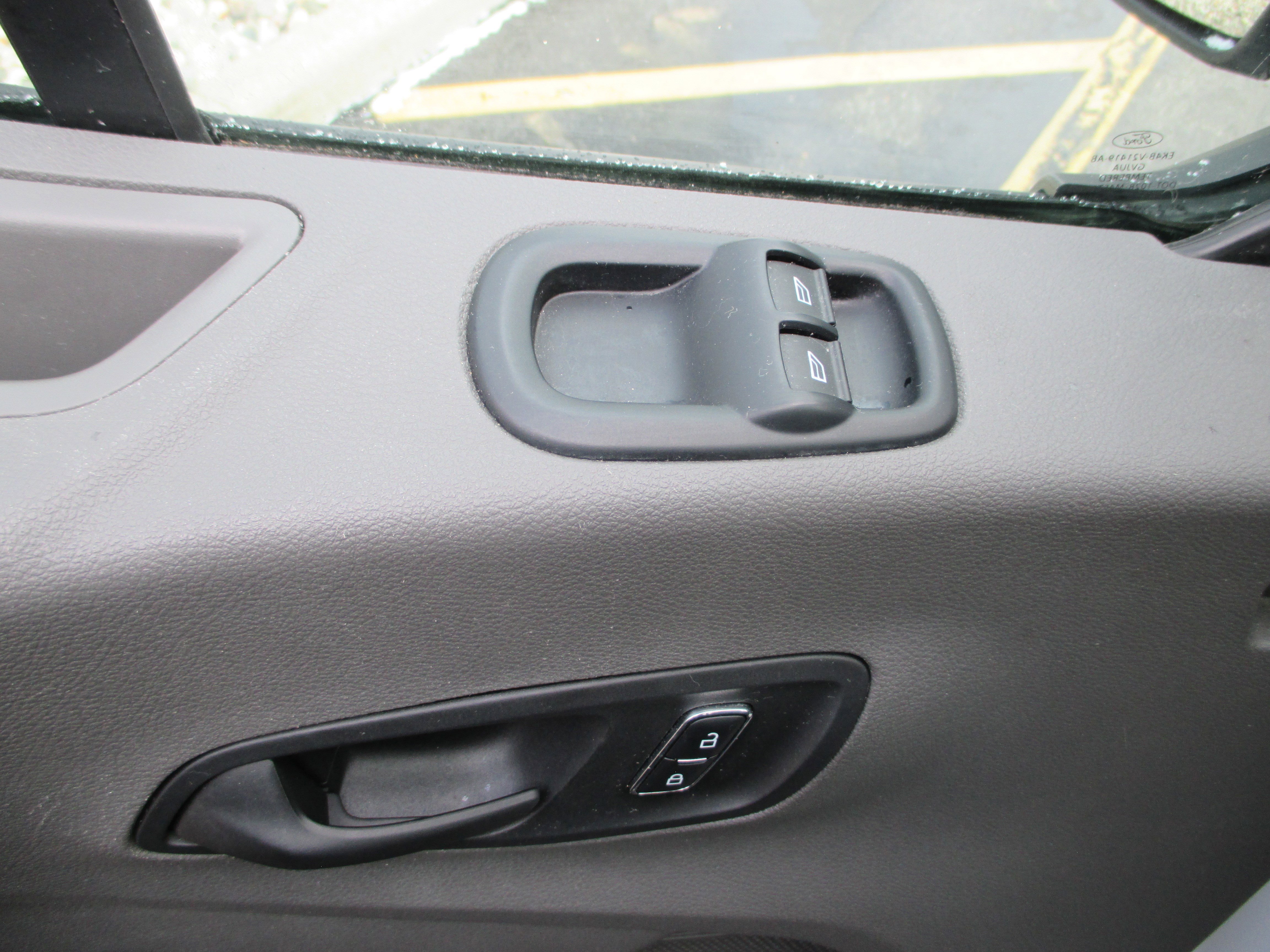 Used 2024 Ford Transit 250 Low Roof w/ Exterior Upgrade Package image 7