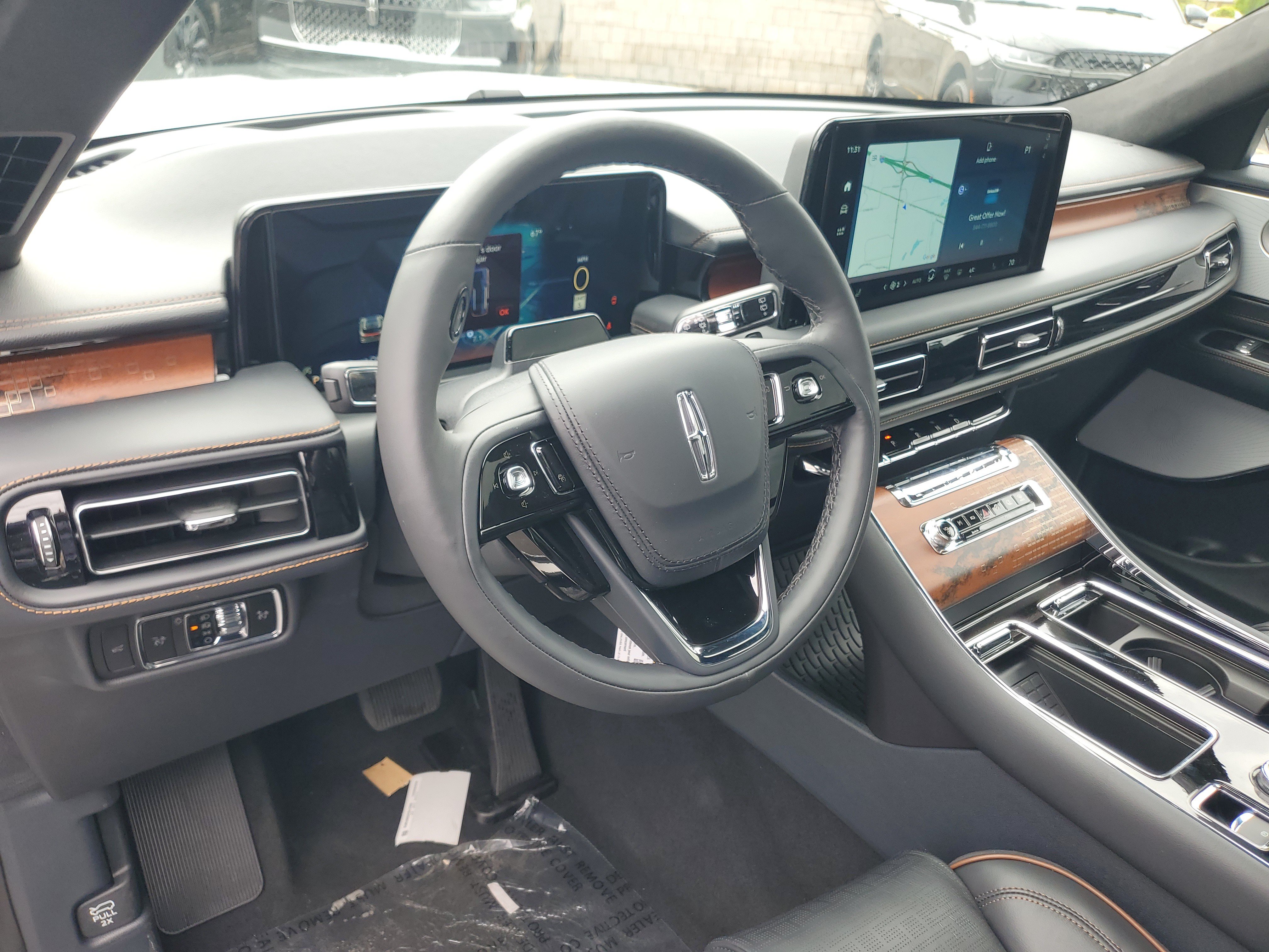 New 2026 Lincoln Aviator Black Label AWD/4WD image 12