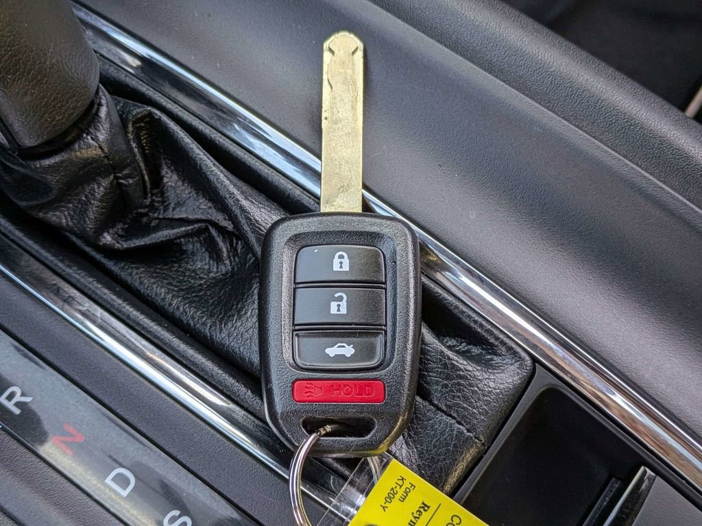 Used 2021 Honda HR-V Sport image 26