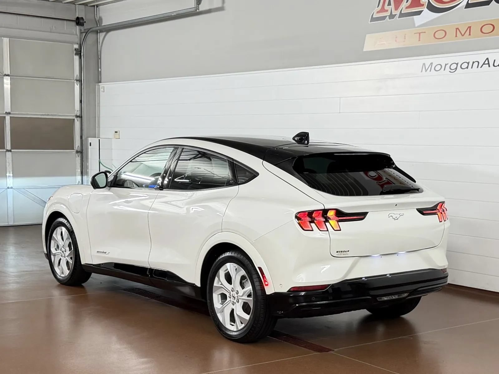 Used 2022 Ford Mustang Mach-E Premium w/ Ice White Appearance Package RWD image 5