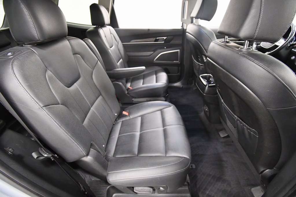 Certified 2022 Kia Telluride EX w/ EX Premium Package image 19