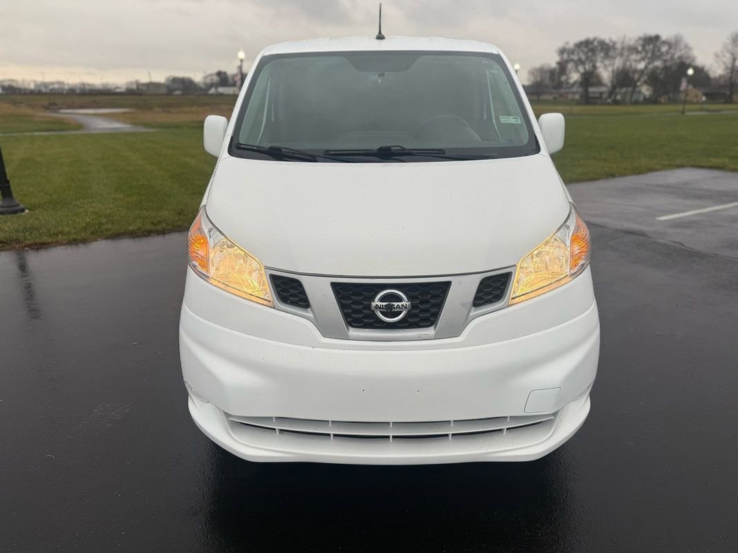 Used 2021 Nissan NV200 SV image 2