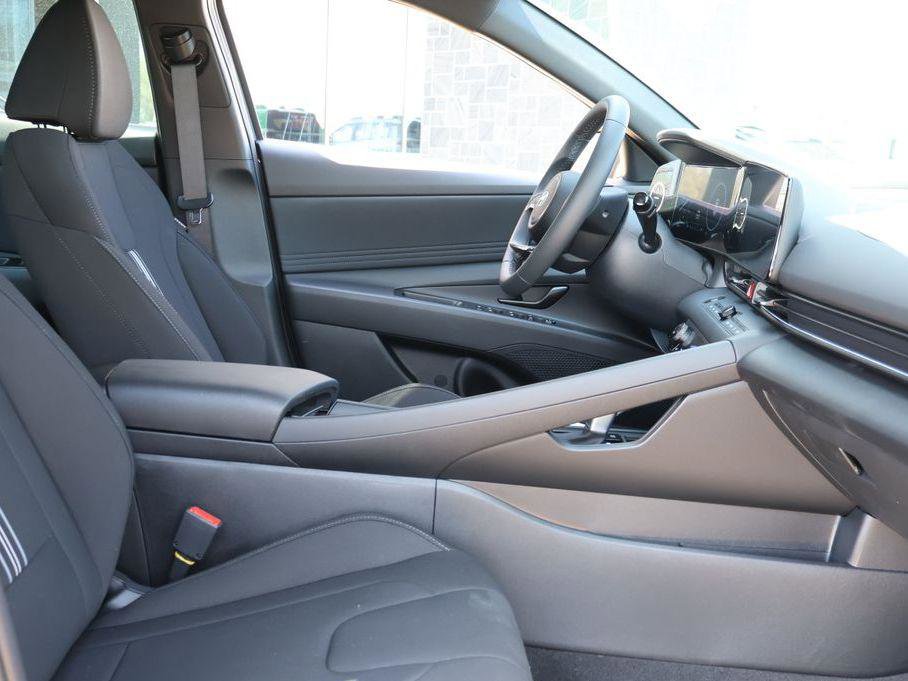 New 2026 Hyundai Elantra Sport image 14