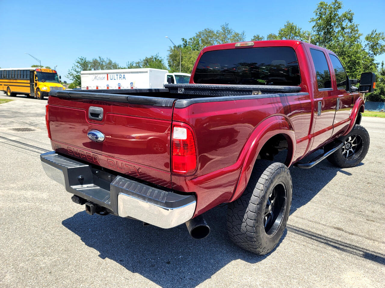 Used 2015 Ford F250 XLT w/ Snow Plow Prep Package image 8