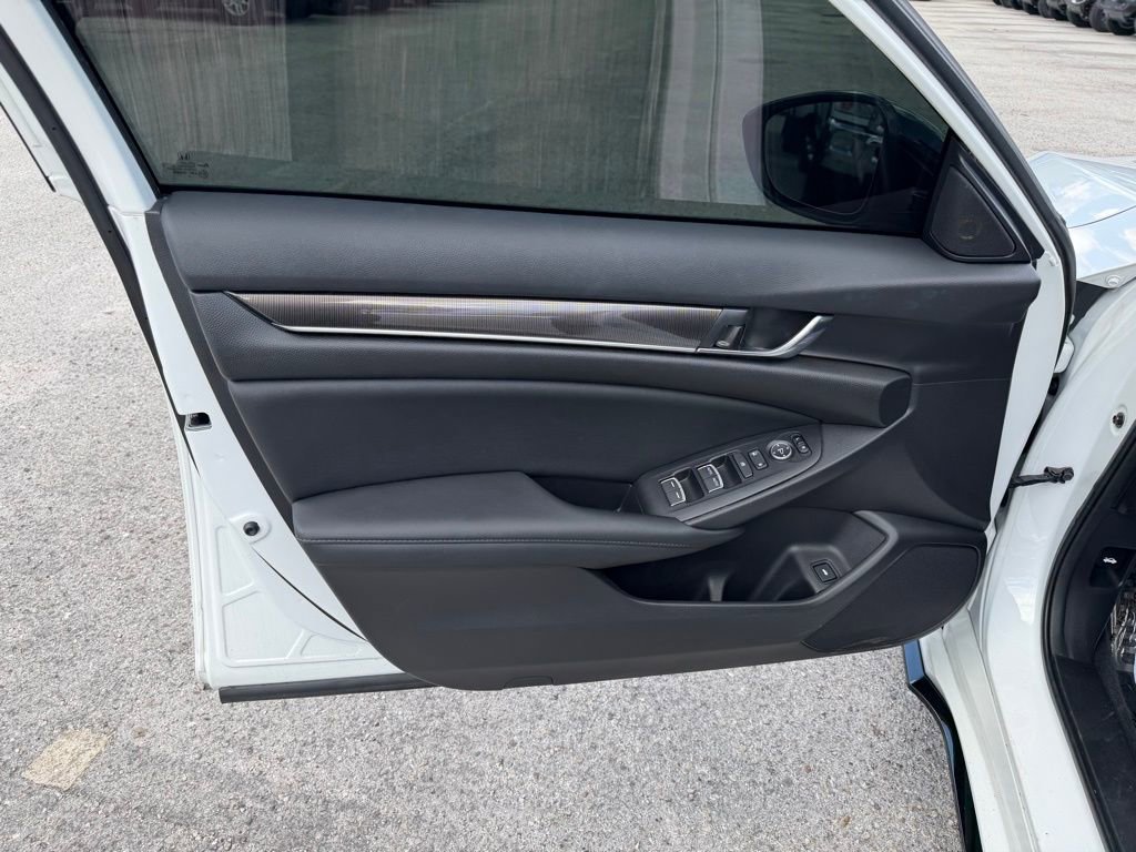 Used 2022 Honda Accord Sport Special Edition image 13