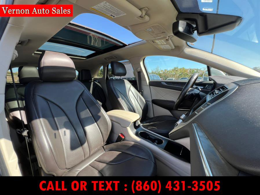 Used 2019 Lincoln MKC Reserve w/ MKC Climate Package image 17