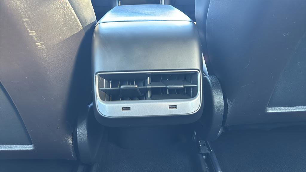 Used 2020 Tesla Model 3 Standard Range Plus image 25