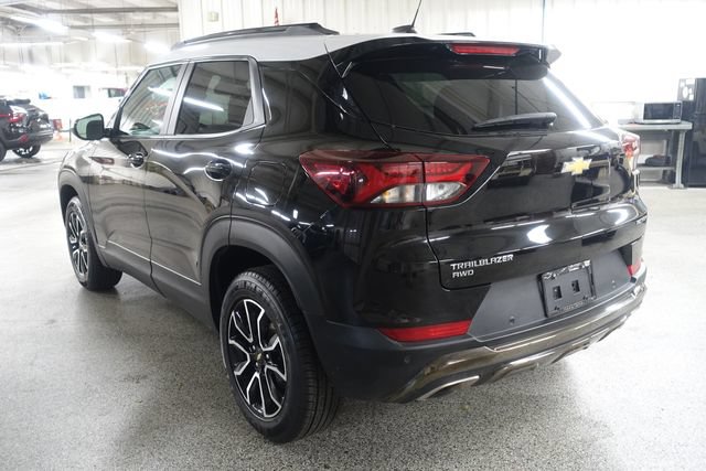 Used 2022 Chevrolet TrailBlazer ACTIV w/ Technology Package AWD/4WD image 5