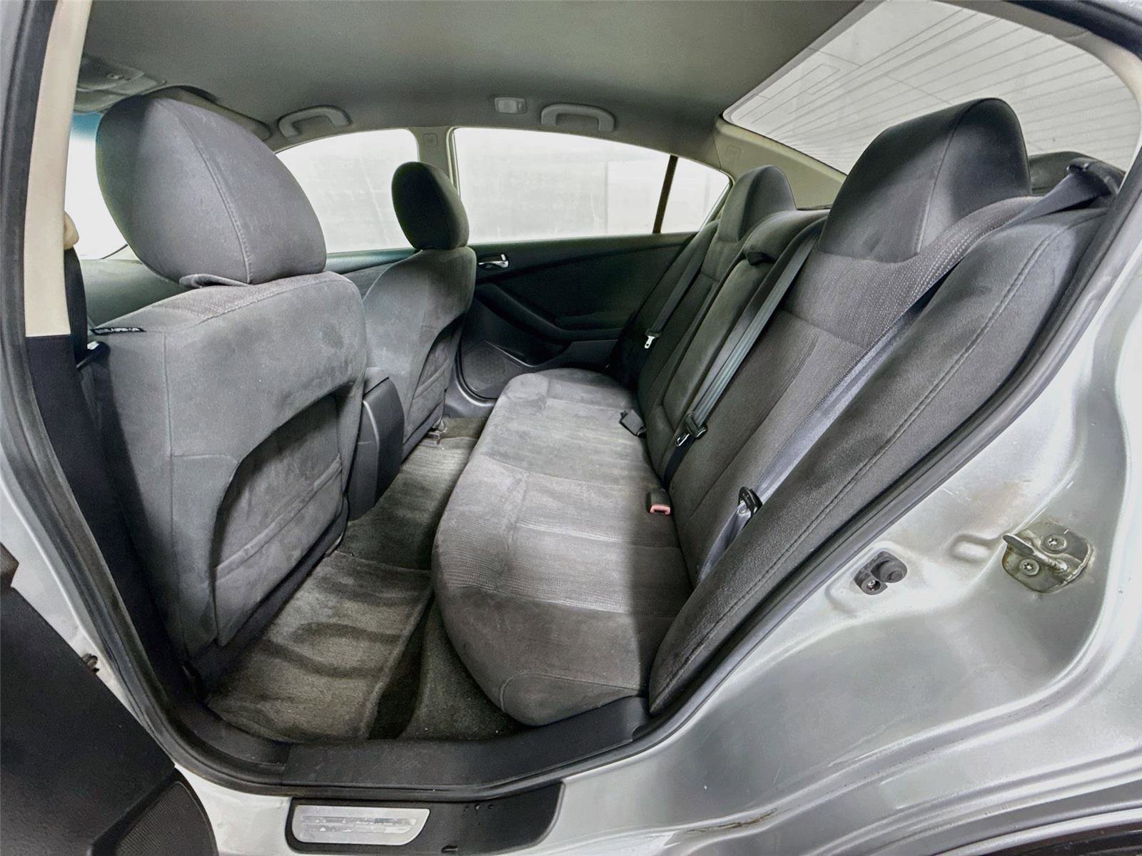 Used 2012 Nissan Altima 2.5 S w/ Value Pkg FWD image 4