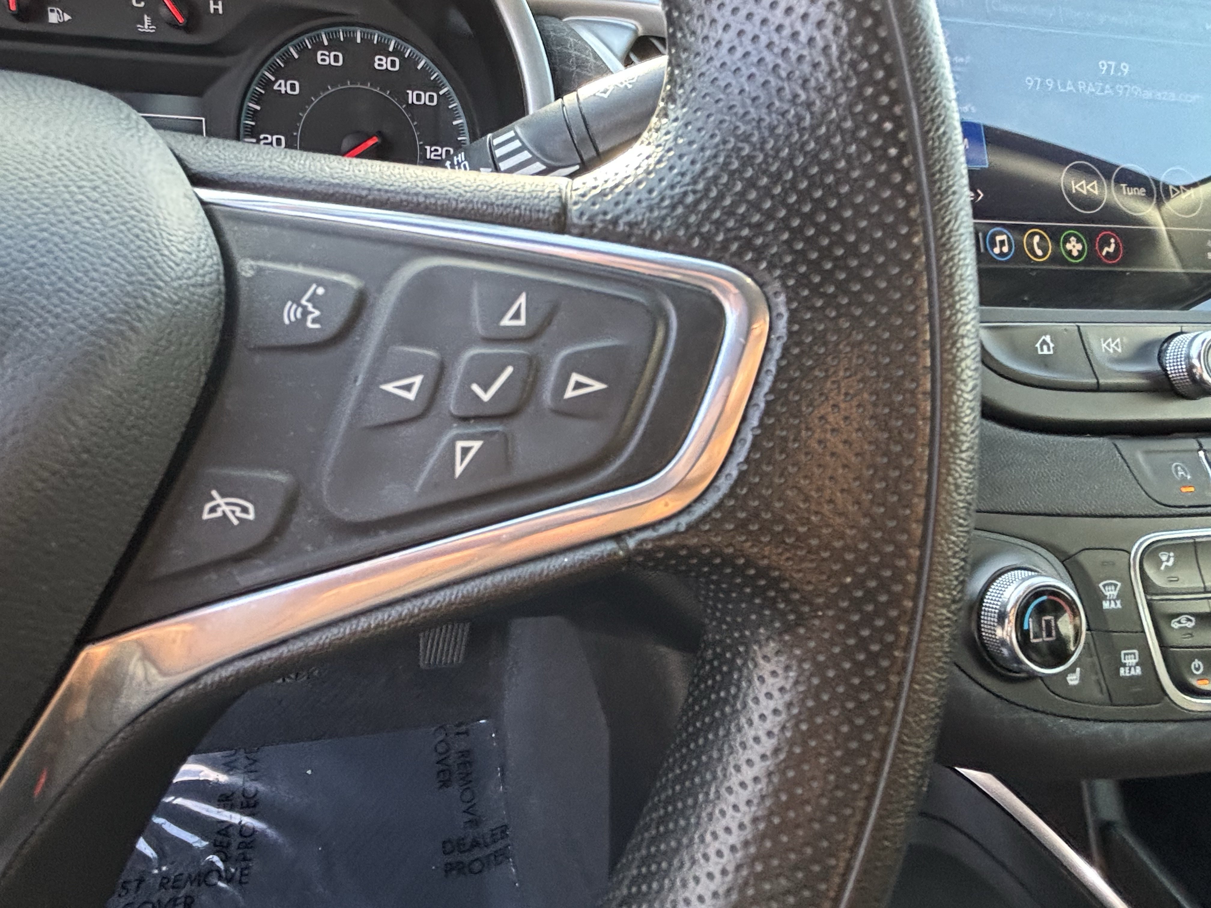 Used 2023 Chevrolet Malibu LT FWD image 26