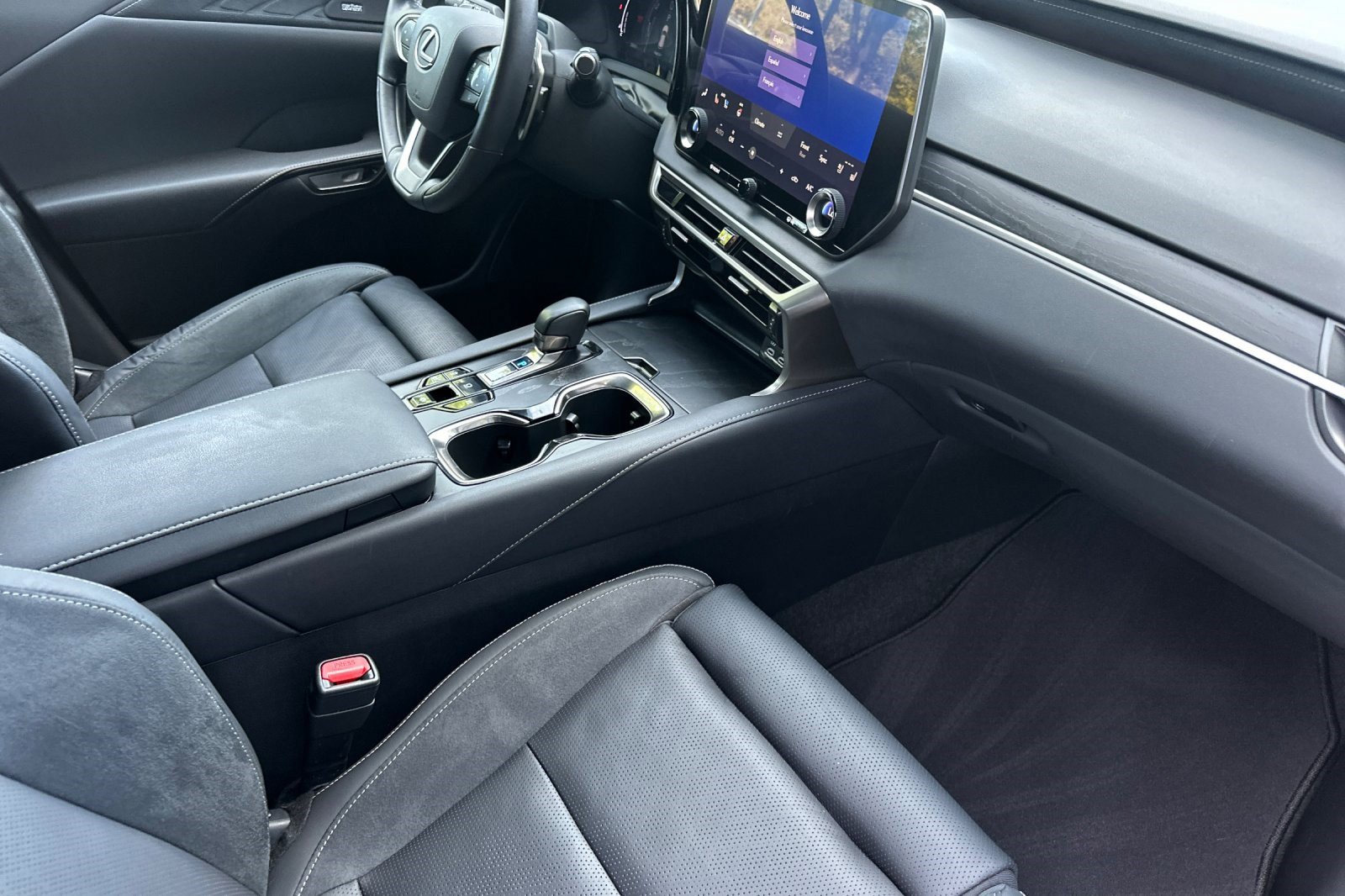 Certified 2023 Lexus RX 350 w/ Accessory Package (Z1) image 20