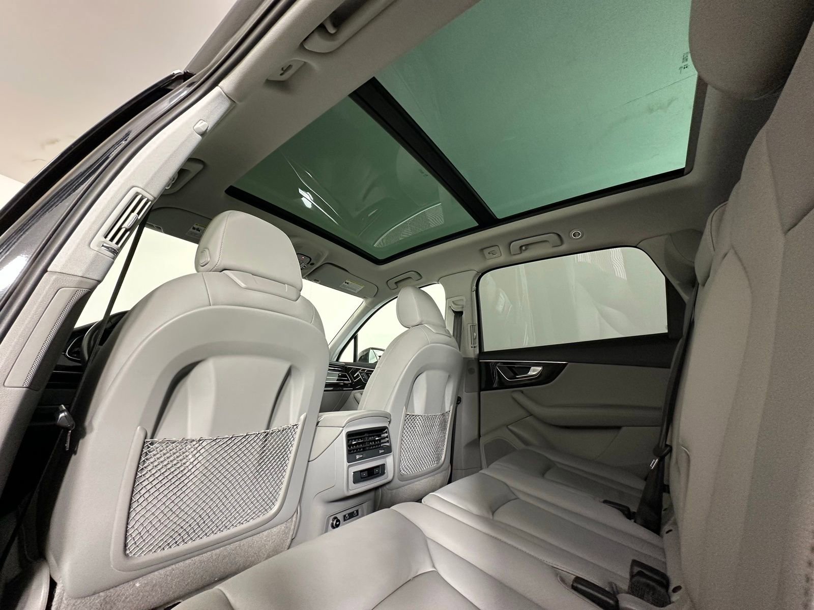 Used 2023 Audi Q7 3.0T Premium Plus image 21