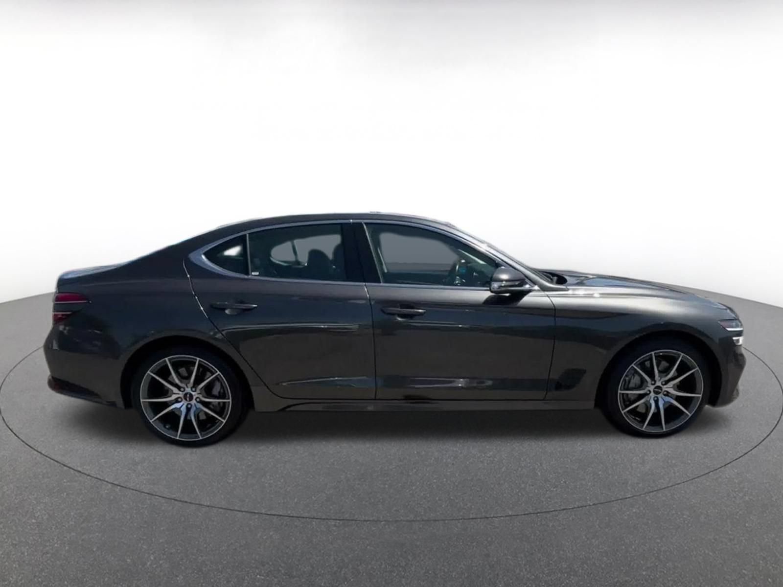 Used 2026 Genesis G70 2.5T RWD image 13