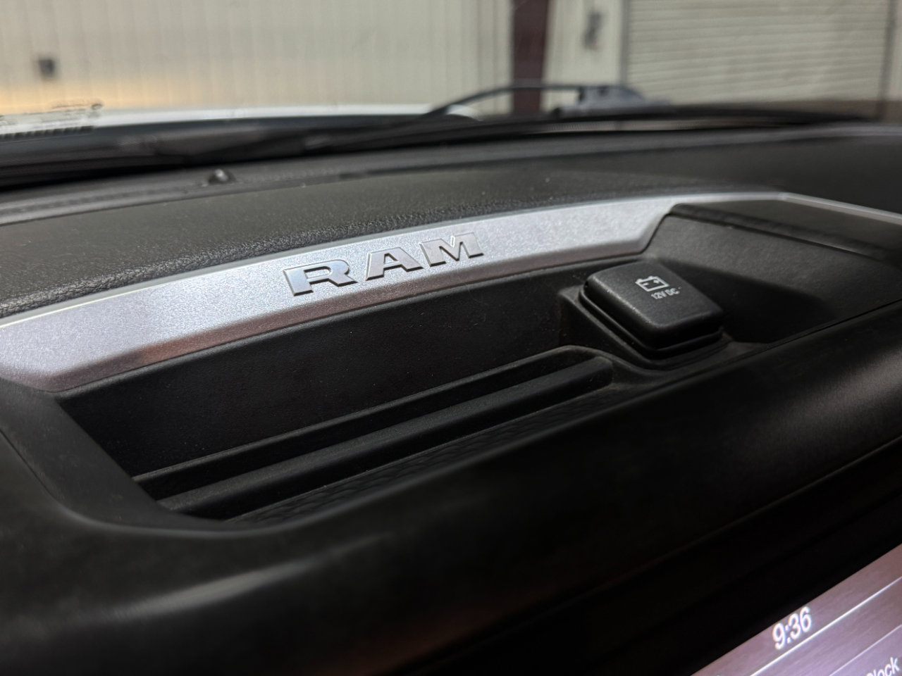 Used 2023 RAM 3500 SLT w/ Quick Order Package 2YG SLT image 15