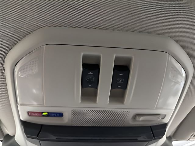 Used 2025 Subaru Ascent Limited w/ Popular Package #1 image 26