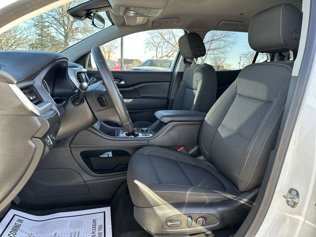 Used 2023 GMC Acadia SLE w/ Driver Convenience Package image 20