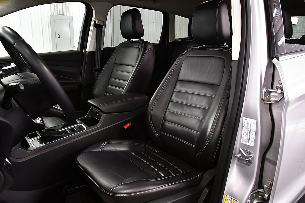 Used 2018 Ford Escape SEL w/ Ford Safe & Smart Package image 28