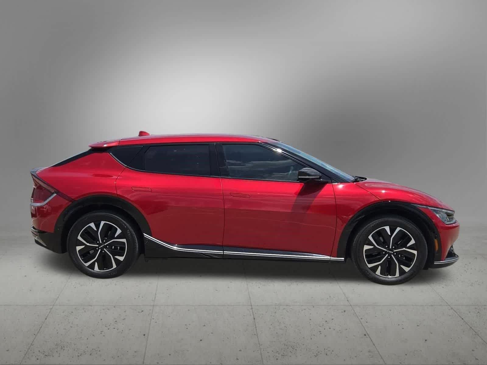Certified 2023 Kia EV6 Wind w/ Wind Technology Package AWD/4WD image 7