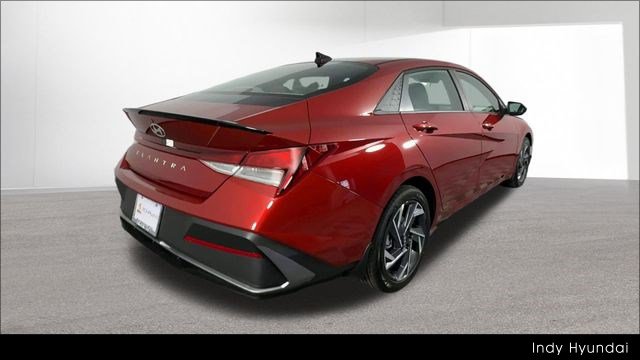 Certified 2025 Hyundai Elantra Sport FWD image 10
