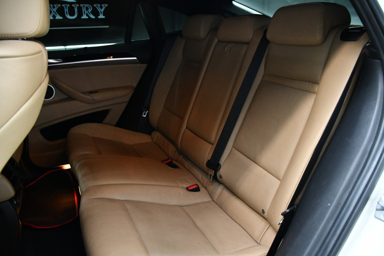 Used 2014 BMW X6 M image 35
