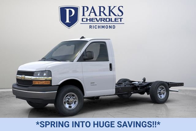 New 2025 Chevrolet Express 3500 w/ Power Convenience Package image 2