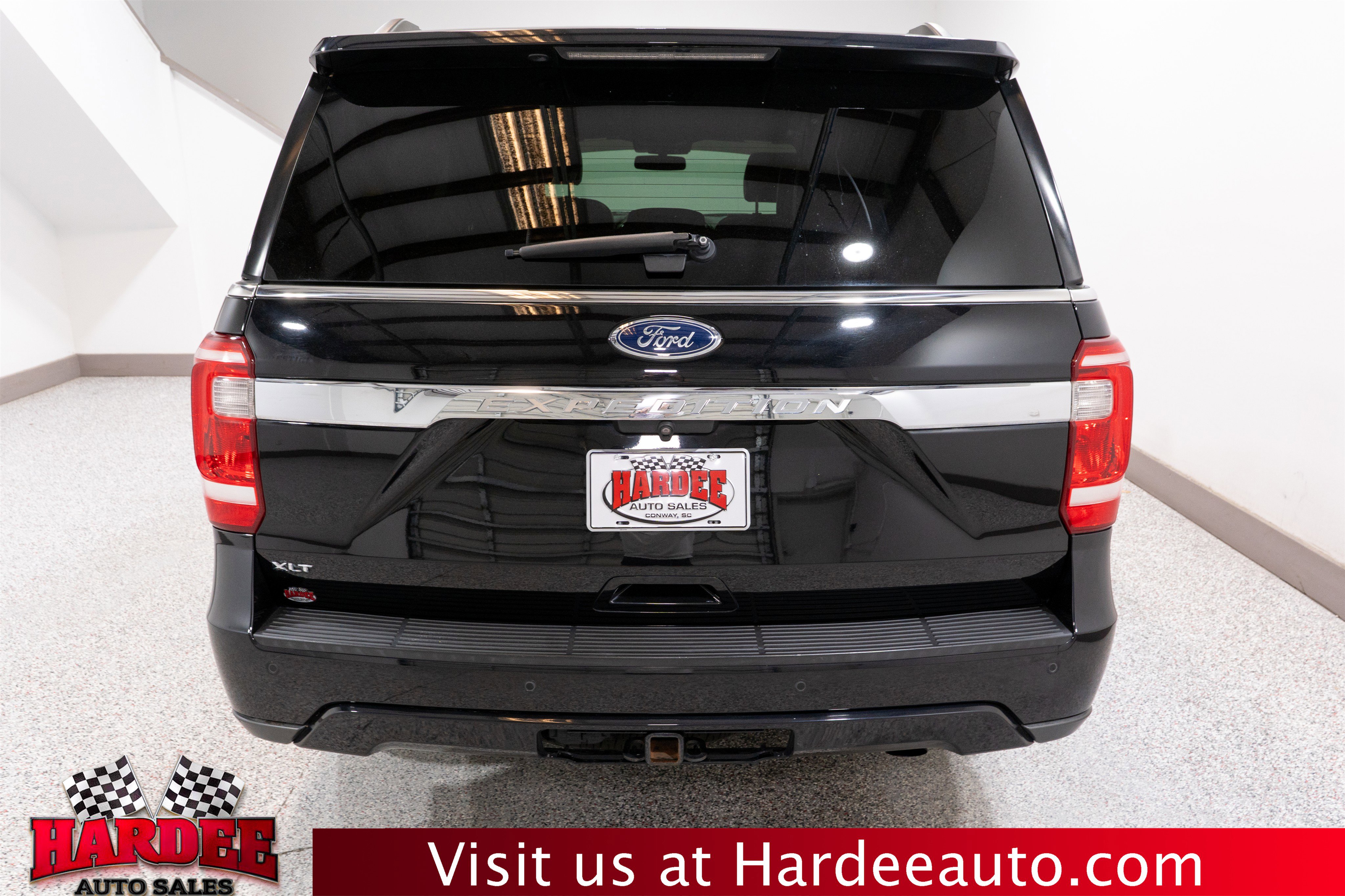 Used 2020 Ford Expedition XLT w/ Equipment Group 202A image 4