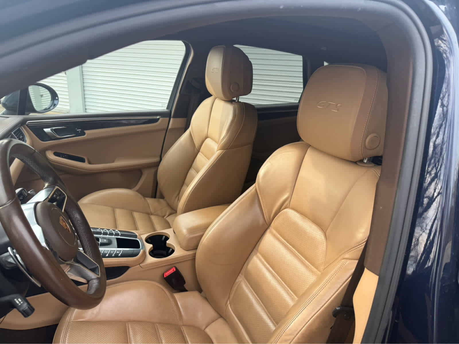 Used 2017 Porsche Macan GTS image 9