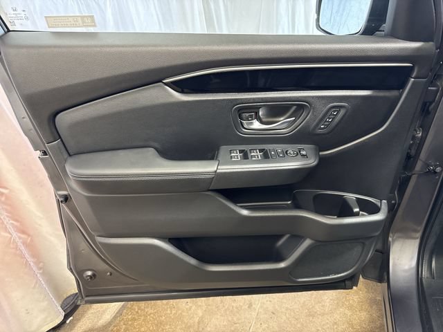 Used 2024 Honda Pilot Touring image 24