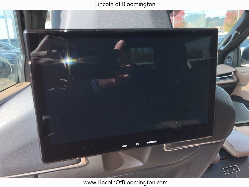 New 2025 Lincoln Navigator L Black Label image 22