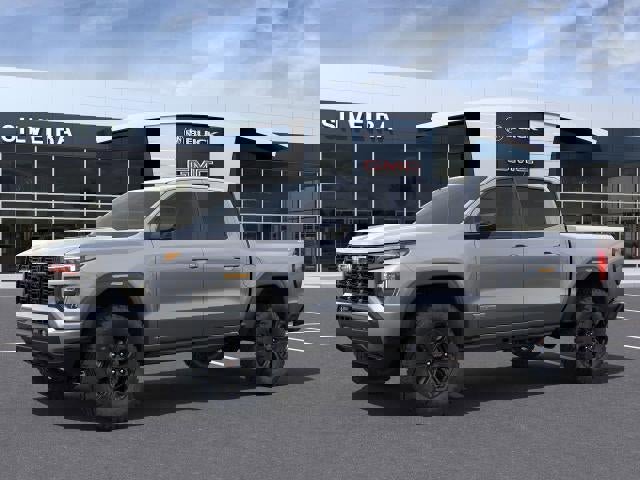 Used 2025 GMC Canyon Elevation w/ Convenience Package image 2